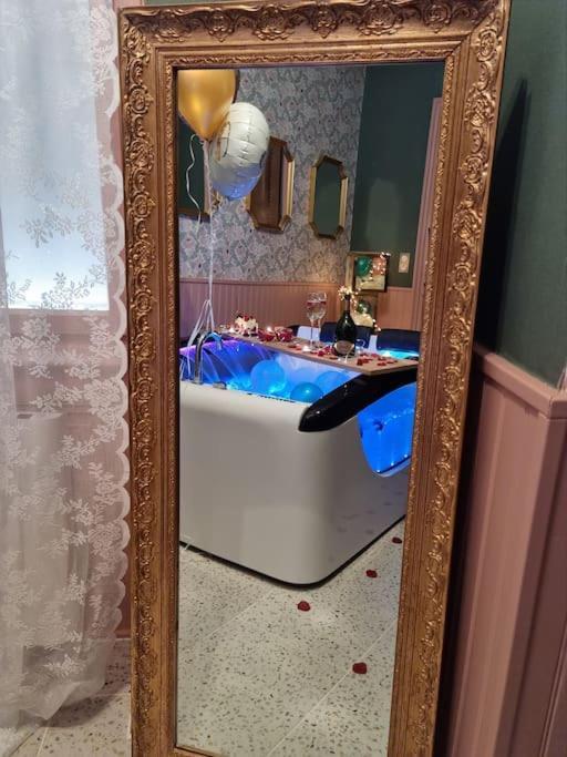 Royal Room Jacuzzi Haut De Gamme Centre Ville Mülhausen Exterior foto