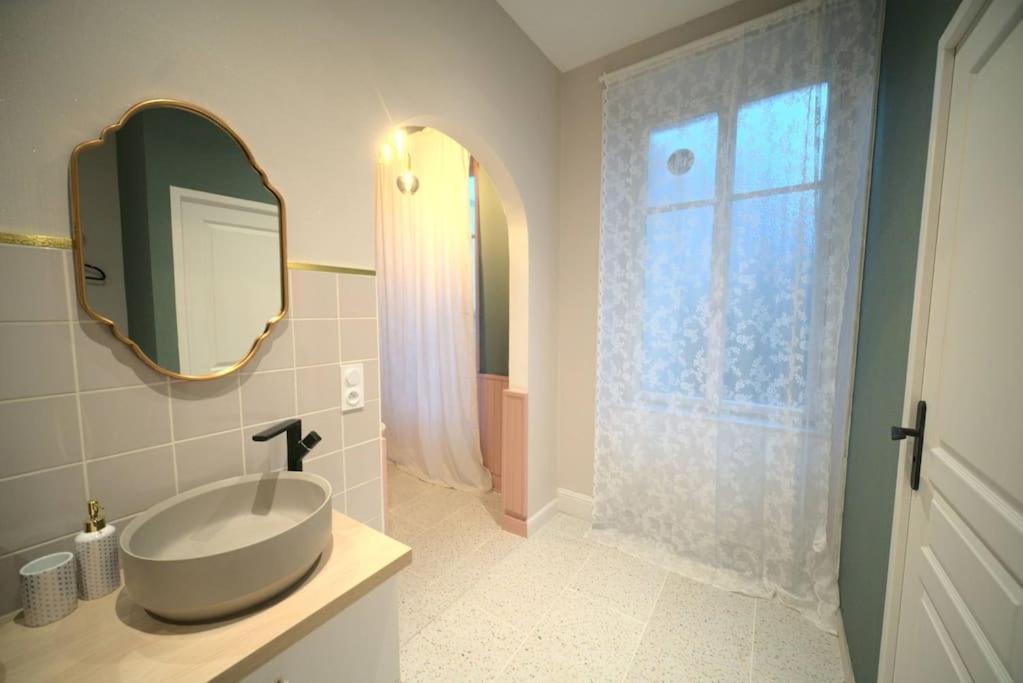 Royal Room Jacuzzi Haut De Gamme Centre Ville Mülhausen Exterior foto